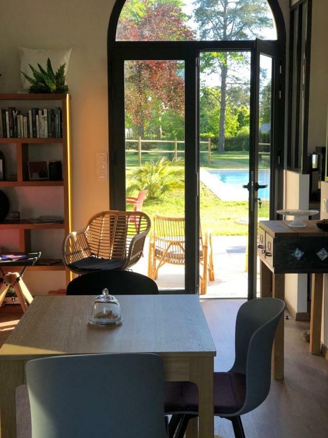 L Esprit Du Clain Chambres D Hotes Bandb De Standing Proches Du Futuroscope Golf Et Lac De St Cyr Naintre 外观 照片