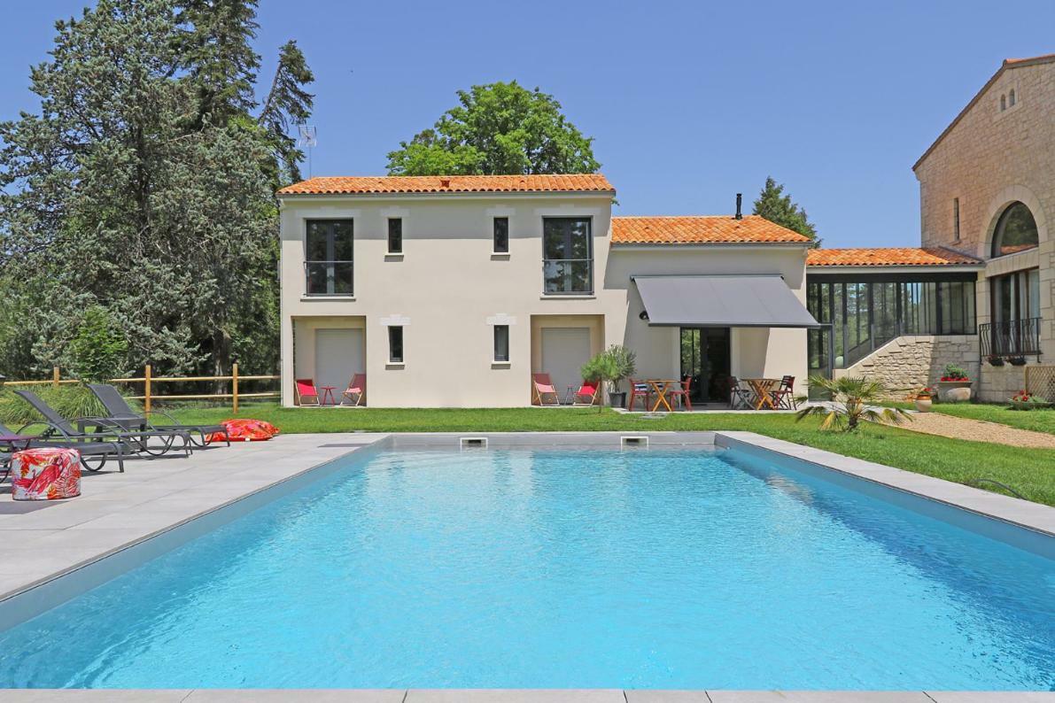L Esprit Du Clain Chambres D Hotes Bandb De Standing Proches Du Futuroscope Golf Et Lac De St Cyr Naintre 外观 照片