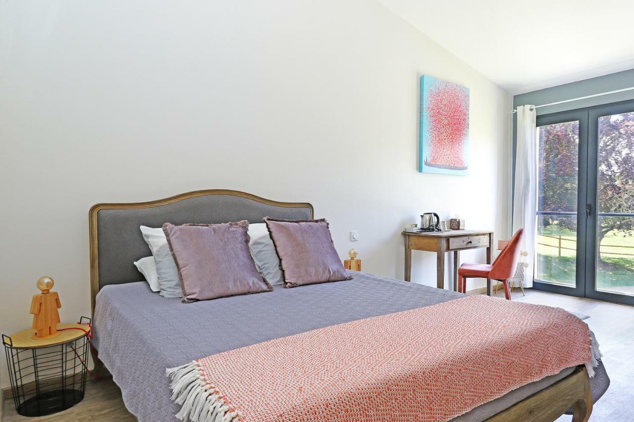 L Esprit Du Clain Chambres D Hotes Bandb De Standing Proches Du Futuroscope Golf Et Lac De St Cyr Naintre 外观 照片