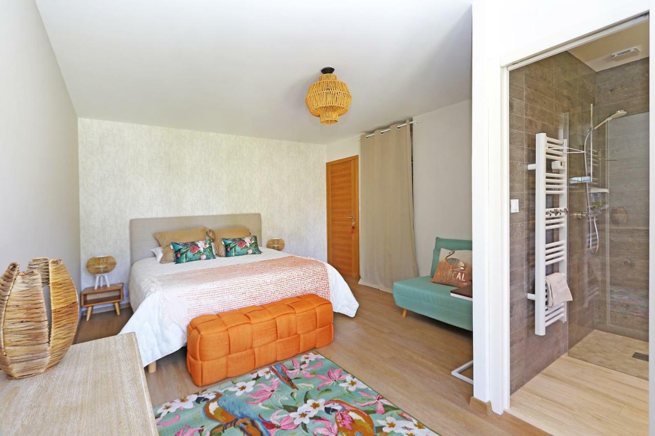 L Esprit Du Clain Chambres D Hotes Bandb De Standing Proches Du Futuroscope Golf Et Lac De St Cyr Naintre 外观 照片