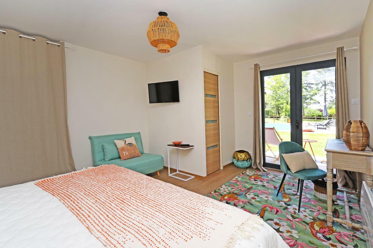 L Esprit Du Clain Chambres D Hotes Bandb De Standing Proches Du Futuroscope Golf Et Lac De St Cyr Naintre 外观 照片